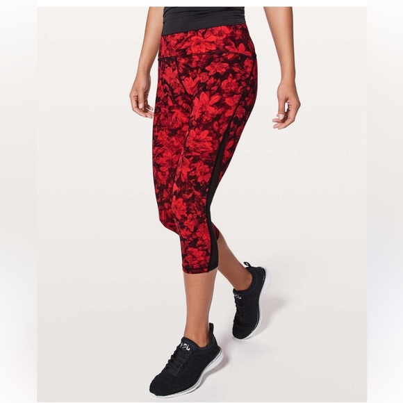 lululemon athletica Pants - Lululemon Athletica Red and Black Capri Pants